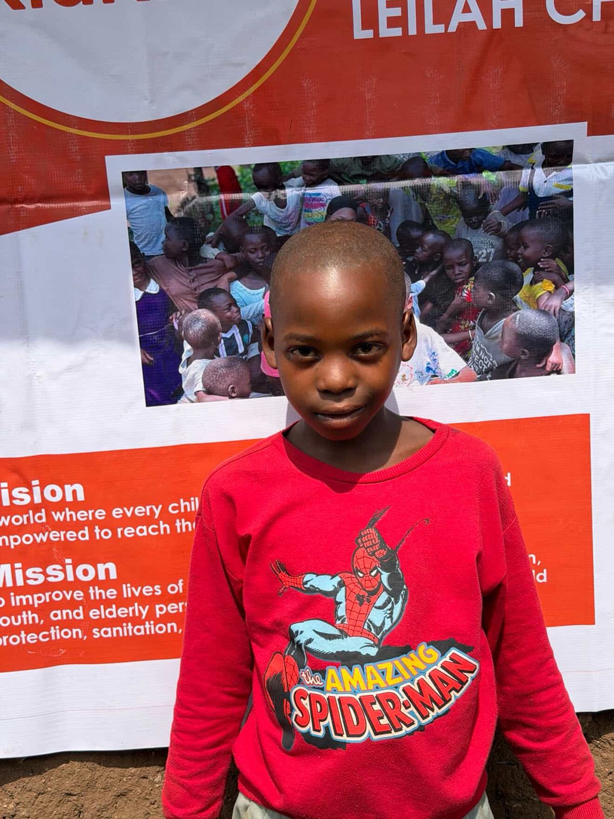 Child waiting for sponsor